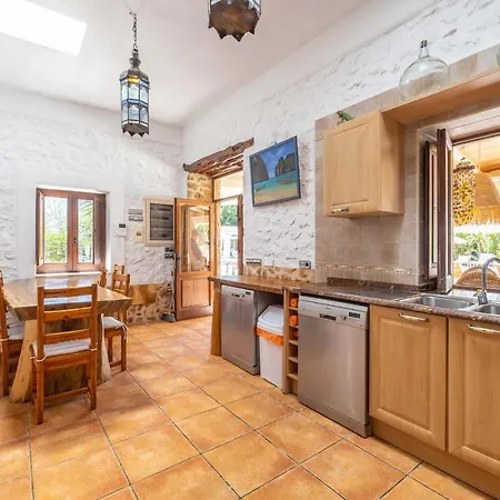Casa Cama * Santa Eulària des Riu