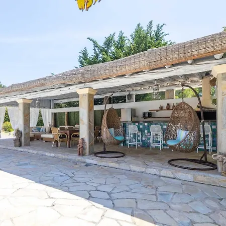 Casa Cama Villa *