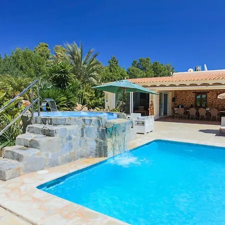 Villa Casa Cama *